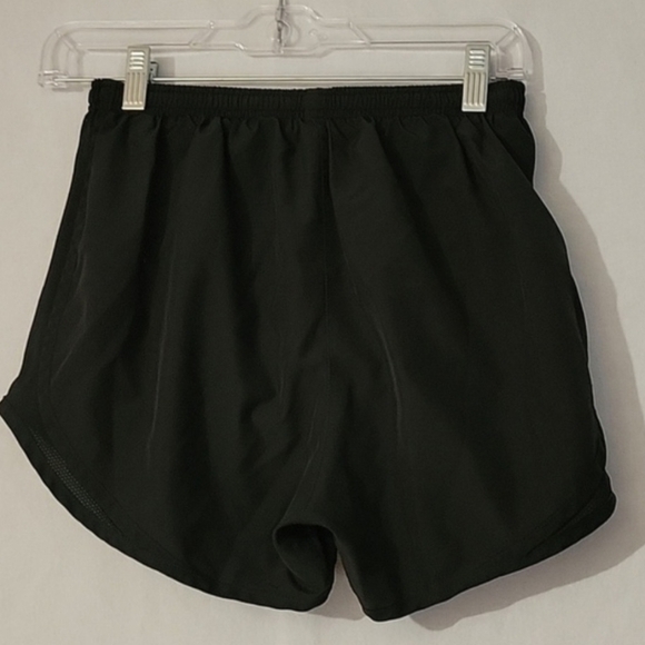 Nike Small Black Shorts - Picture 4 of 4
